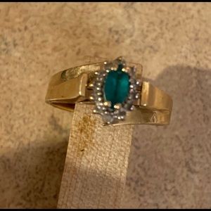 Kay Jewelers Emerald Ring